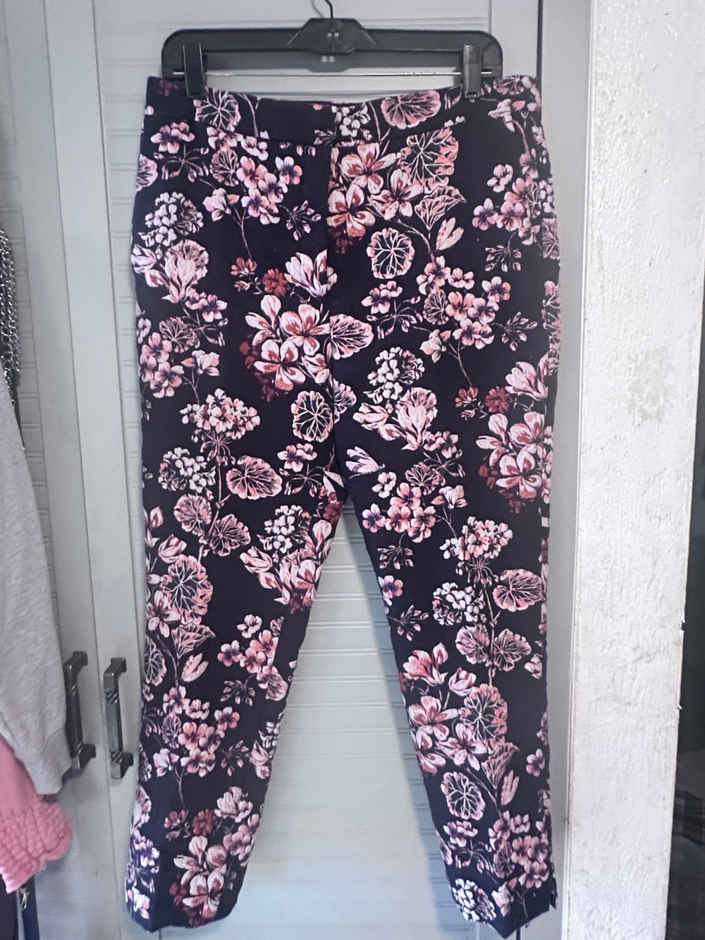 Ann Taylor Floral Print Shantung Ankle Pants Size 10 Women Multicolor LIKE NEW